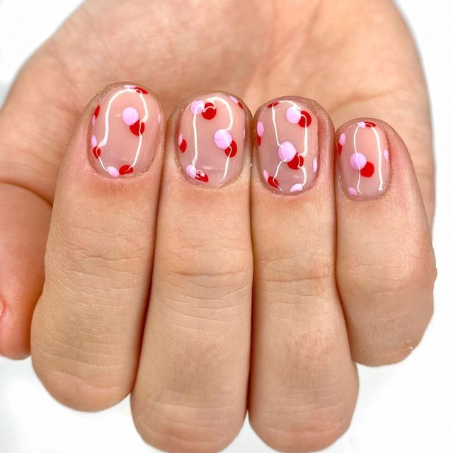 Манікюр 2020: модні ідеї, кольори та довжина нігтів, які будуть в тренді - фото 380665