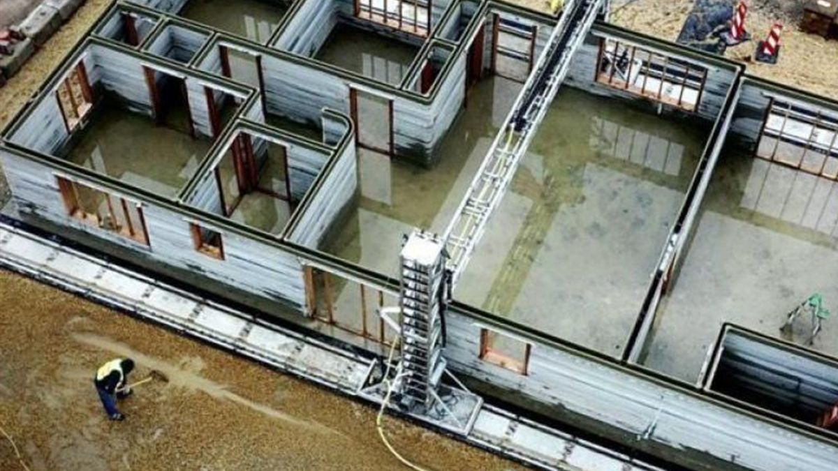 Житло за 6000 доларів: у Дубаї надрукували величезний будинок на 3D-принтері - фото 1