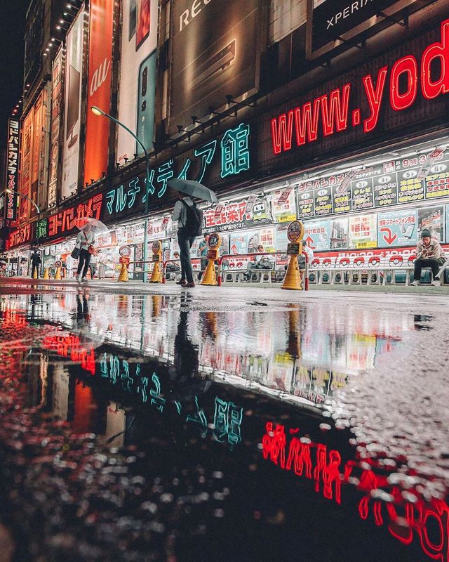 Життя в Японії на вуличних фото: захопливі кадри - фото 381108