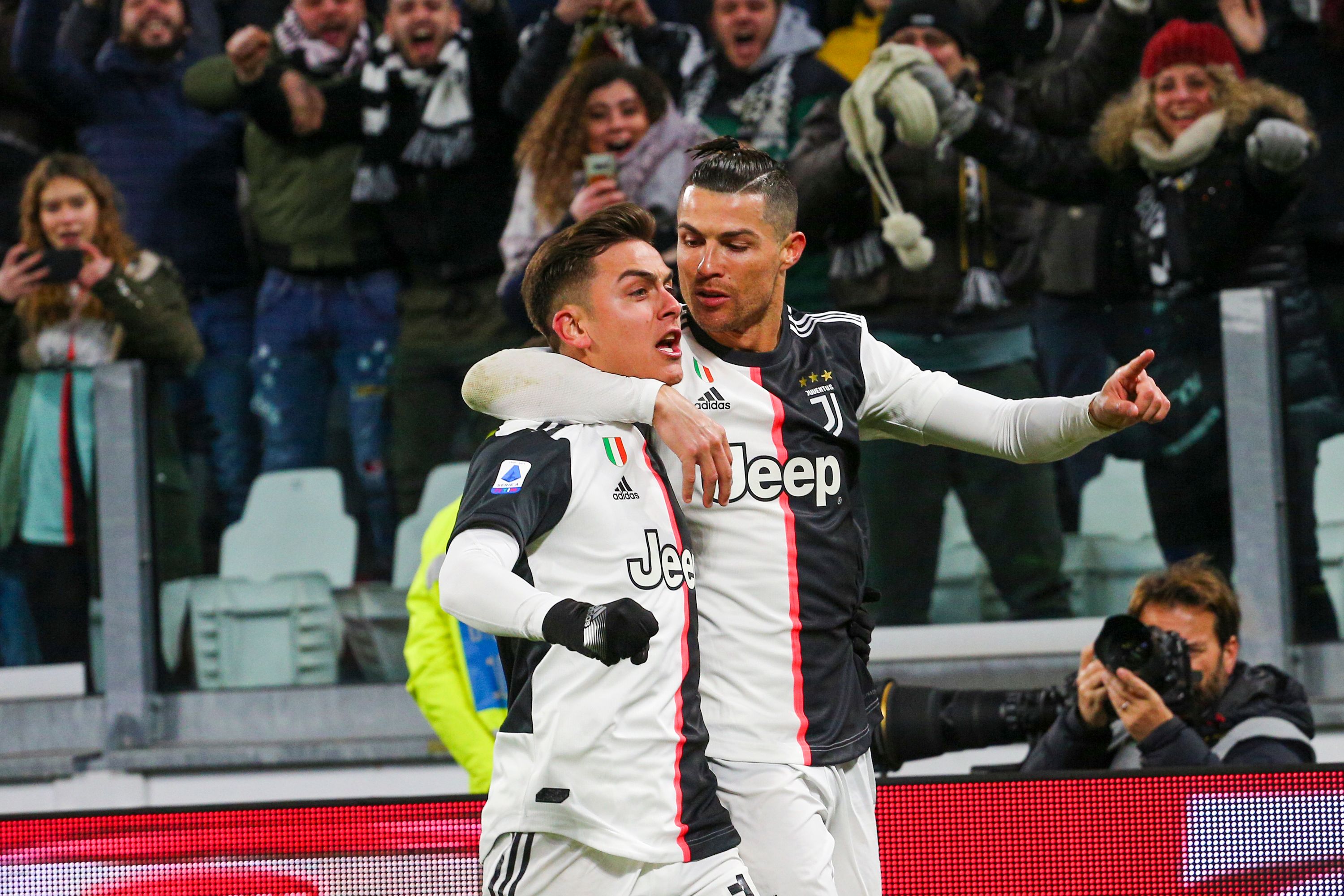 Пауло Дібала та Кріштіану Роналду - фото 1