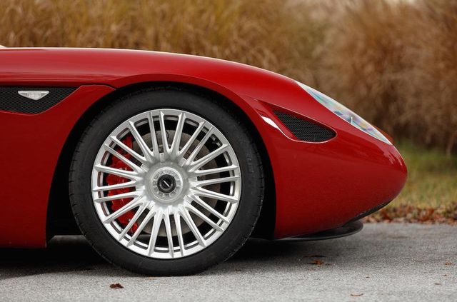 Один з п'яти примірників купе Zagato Mostro продадуть на аукціоні: ціна вражає - фото 381190