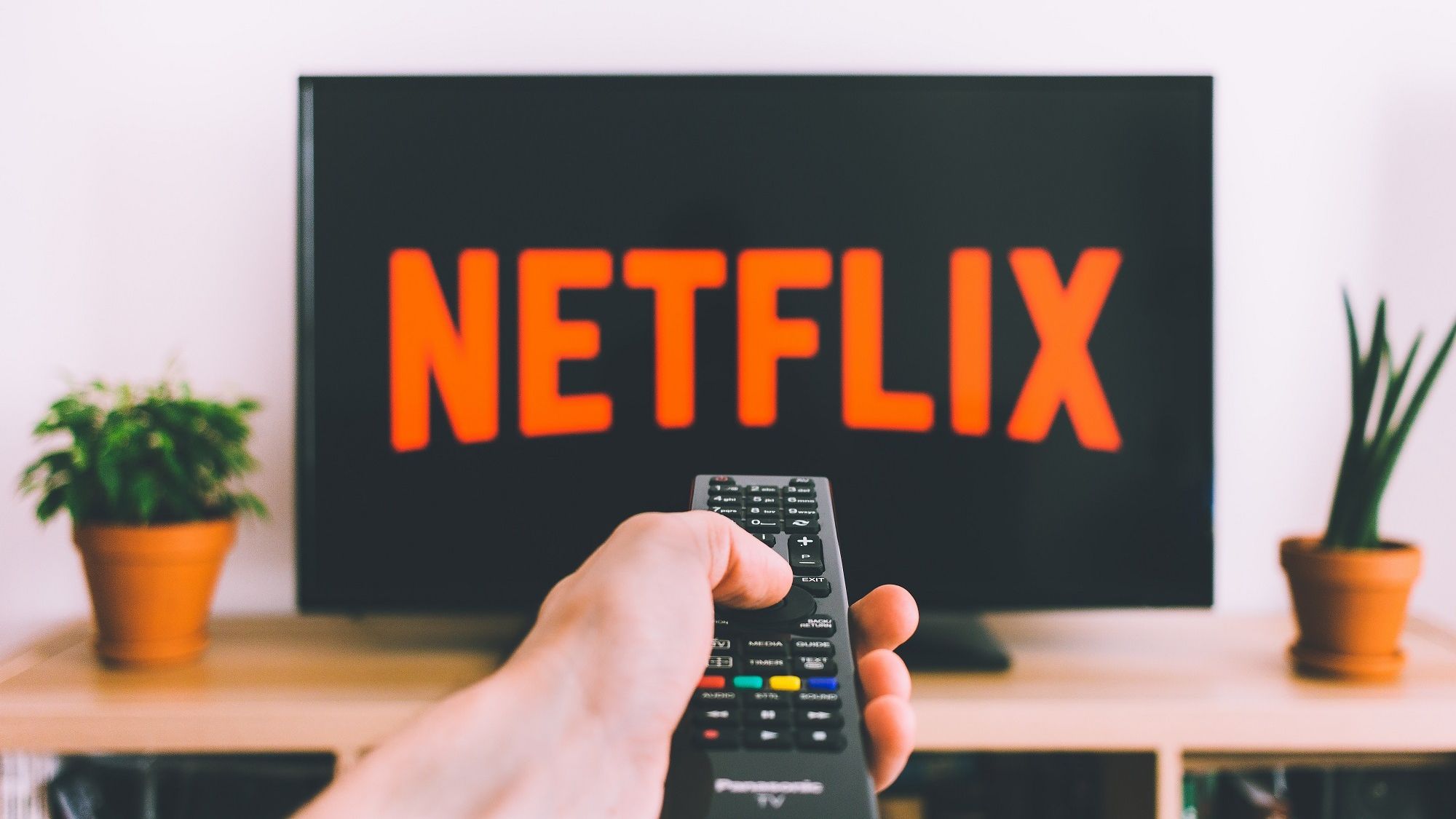 Стало відомо, скільки осіб у світі оформили платну підписку на Netflix - фото 1