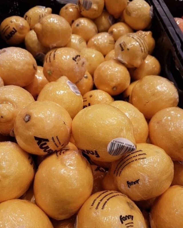 Епічне пакування продуктів в магазинах, яке викликає питання - фото 381390