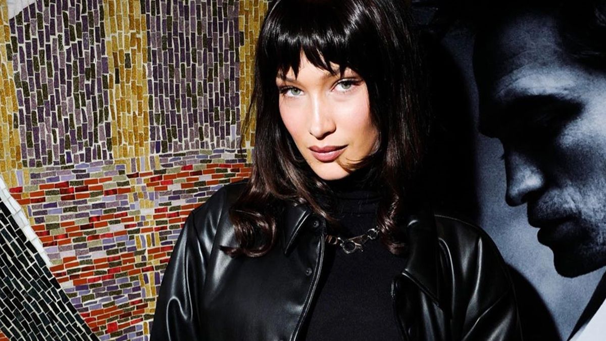 Белла Хадід знялася топлес: гаряче фото