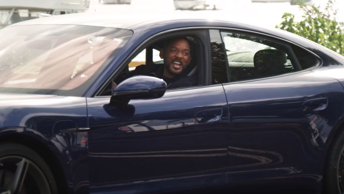 Вілл Сміт спробував себе в ролі таксиста на Porsche Taycan Turbo S: відео підірвало мережу - фото 1