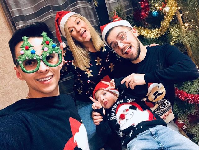 Шоумен JULIK святкує день народження: найкращі фото та пісні співака - фото 381560