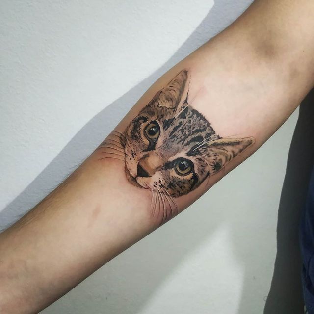 Модні чоловічі татуювання 2020: ТОП 50 ідей та прикладів тату у фото - фото 381600