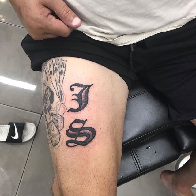 Модні чоловічі татуювання 2020: ТОП 50 ідей та прикладів тату у фото - фото 381601