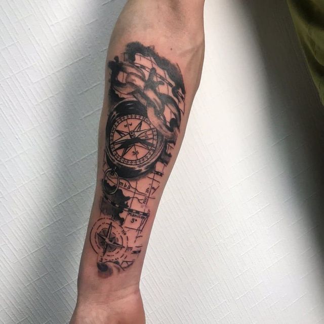 Модні чоловічі татуювання 2020: ТОП 50 ідей та прикладів тату у фото - фото 381612