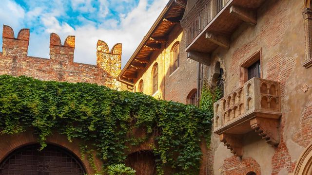 Під цим балконом, імовірно, стояв Ромео - фото 381647