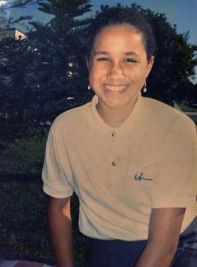 Батько Меган Маркл показав її дитячі фото: унікальні кадри - фото 381753