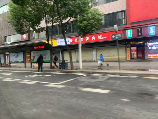 Як зараз виглядає місто Ухань, в якому вирує коронавірус: фото з Instagram - фото 381833