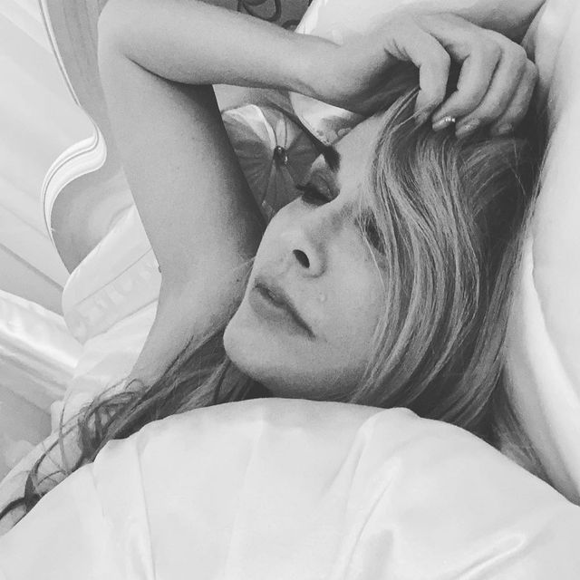 Ольга Сумська схвилювала мережу інтимним фото в ліжку - фото 381862