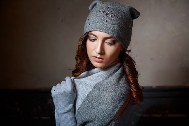 Шапка має бути з натуральних матеріалів - фото 381902