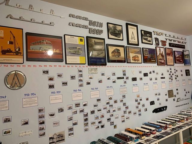 Автобуси ЛАЗ в США: в мережі показали вражаючу колекцію - фото 382077