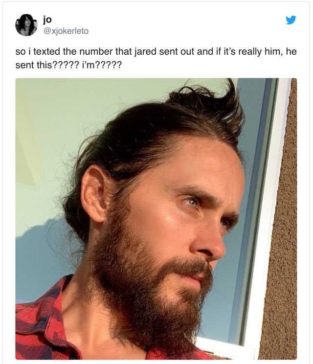 Джаред Лето поділився своїм номером у мережі: фанати божеволіють від щастя - фото 382202