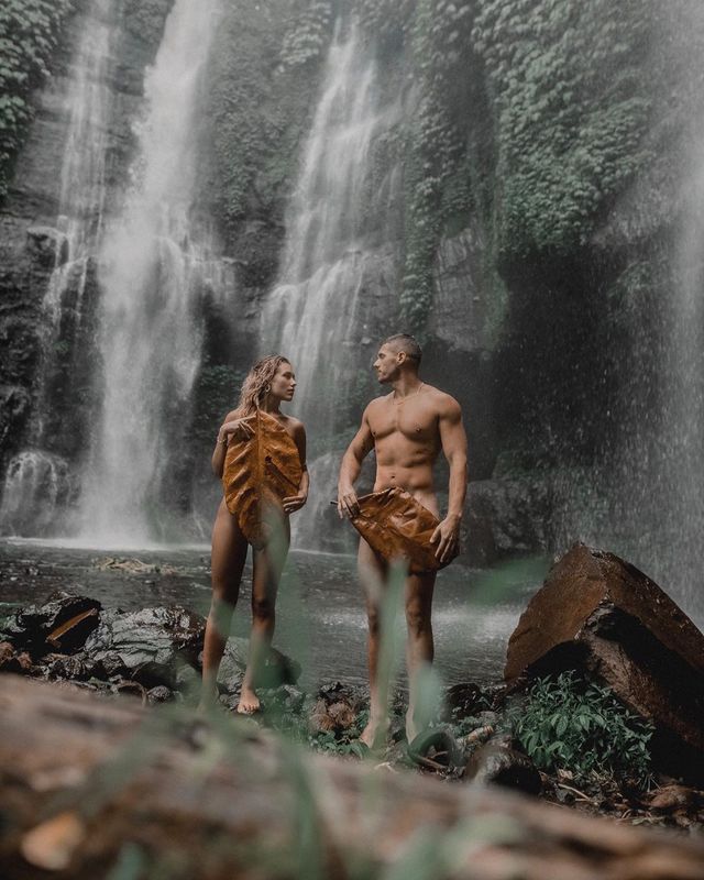 Нікіта Добринін і Даша Квіткова показали сучасних Адама і Єву - фото 382208