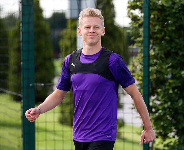 Зінченко став першим українським футболістом, який набрав мільйон підписників в Instagram - фото 382381