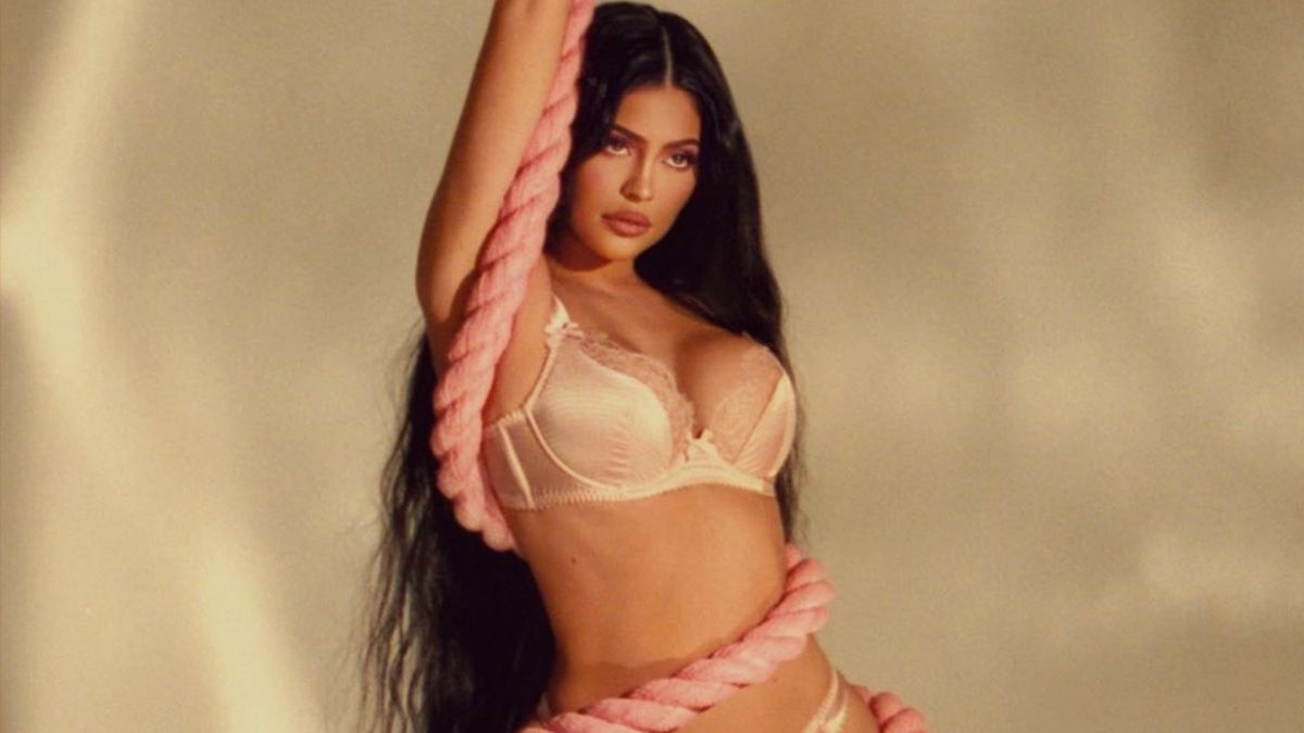 Кайлі Дженнер - фото 1