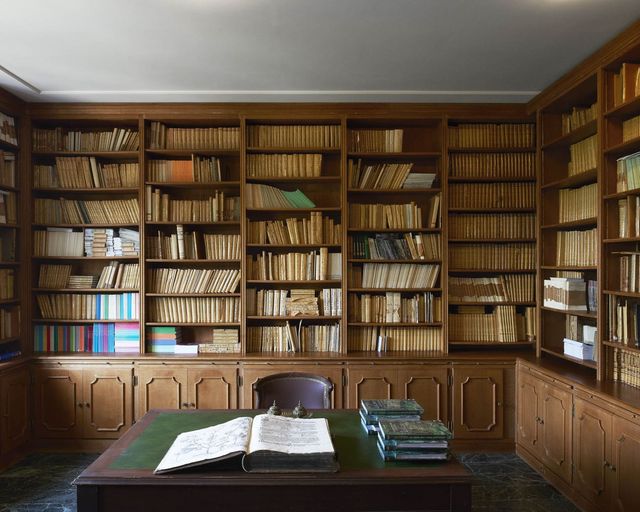 Ахметов купив один із найдорожчих особняків світу, де колись жив король: фото - фото 382484