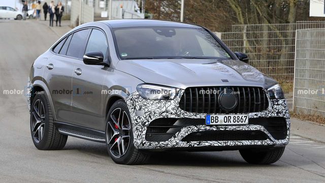 У Лос-Анджелесі представлять унікальний Mercedes-AMG - фото 382601