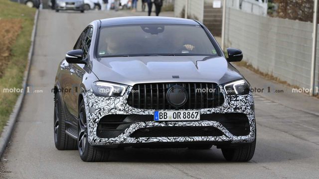 У Лос-Анджелесі представлять унікальний Mercedes-AMG - фото 382604