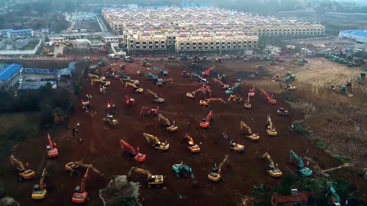 На відео показали рекордно швидкий темп будівництва лікарень в Ухані - фото 1