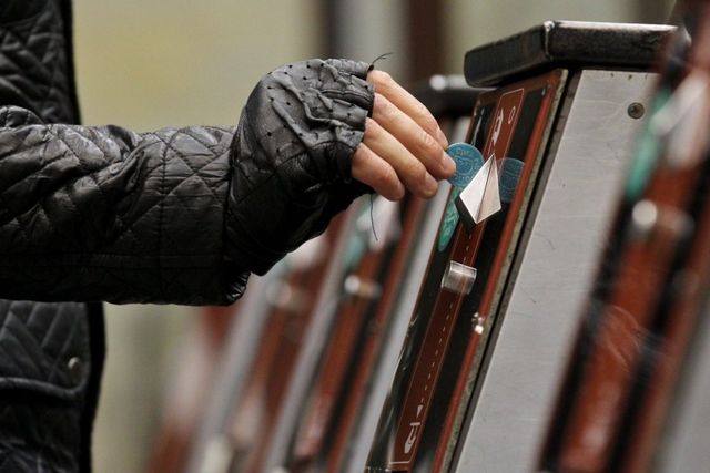 Жетони вийдуть з обігу 1 квітня 2020 року - фото 382946