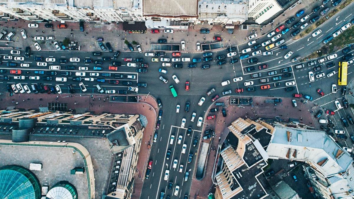 Віталій Кличко показав водіям, як швидше пересуватися по Києву: відео