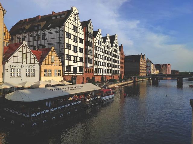 День закоханих в Європі: найкращі бюджетні маршрути для двох - фото 383493