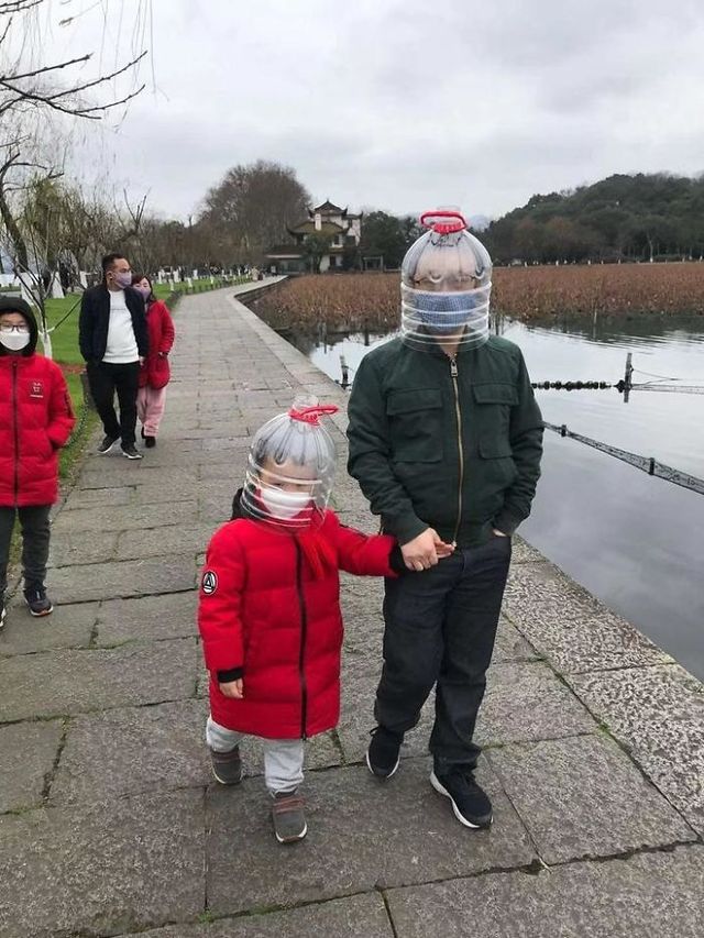 15 дивних способів, які люди використовують для захисту від коронавірусу: епічні фото - фото 383594