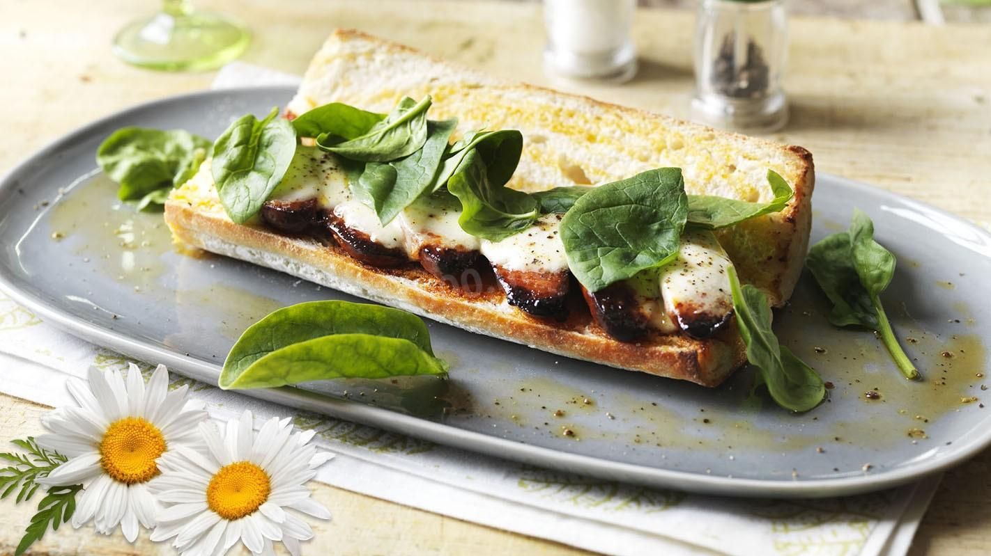 Бутерброд зі шпинатом - фото 1