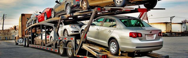 В Україні запрацював онлайн-сервіс розмитнення авто - фото 384039