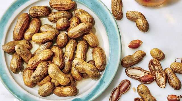 Вперше схвалені ліки проти алергії на арахісі - фото 384076