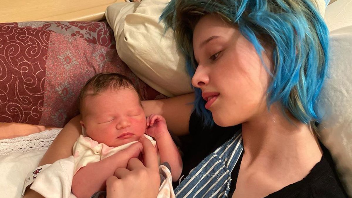 Доньки Міли Йовович - фото 1