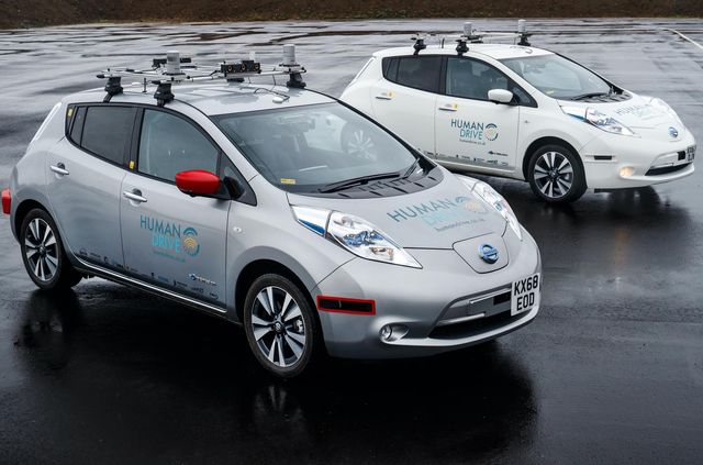 Nissan Leaf без водія здійснив рекордний пробіг Британією - фото 384238