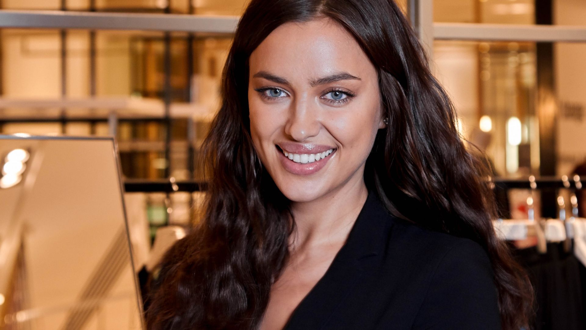 Ірина Шейк - фото 1