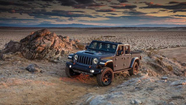 Jeep Gladiator підготували для підкорення пустель - фото 384417