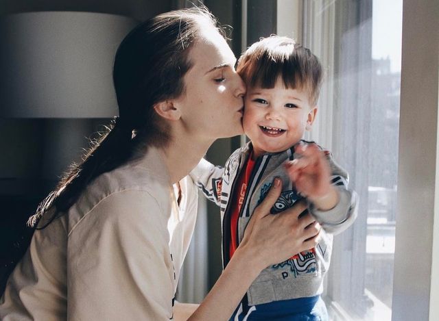 Українські моделі: як змінилась севастопольська красуня Алла Костромічова - фото 384748