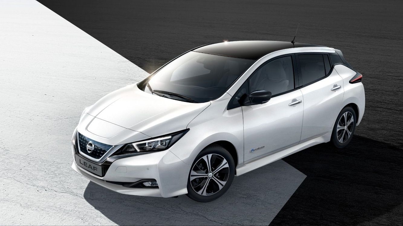 Українці почали активно купувати старі електромобілі: які саме