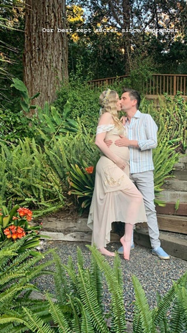 Лідер Muse і сексуальна зірка Playboy стануть батьками - фото 385223