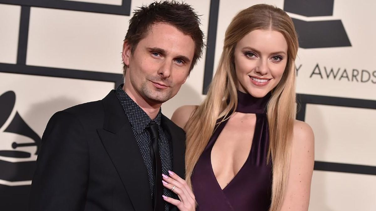 Лідер Muse і сексуальна зірка Playboy стануть батьками