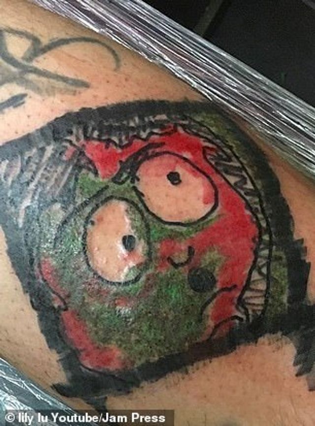 Дівчинка в 9 років стала наймолодшим тату майстром: цікаві роботи - фото 385488