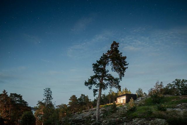 У Швеції біля моря побудували таємну сучасну сауну: фото - фото 385589