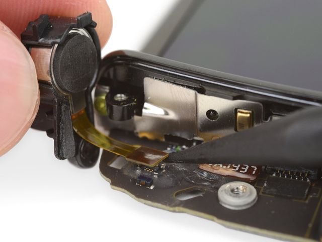 В iFixit розібрали новий Motorola RAZR (2019): чи просто ремонтувати смартфон - фото 385894