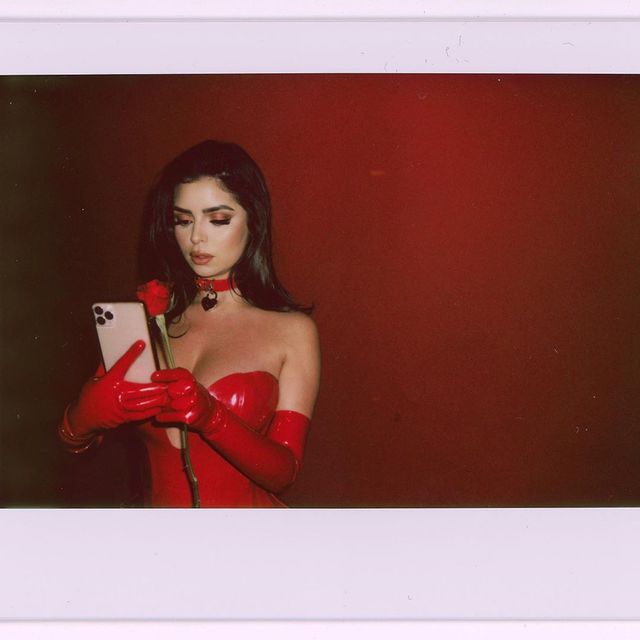 Гаряча валентинка: Демі Роуз шокувала сексуальними фото - фото 386364