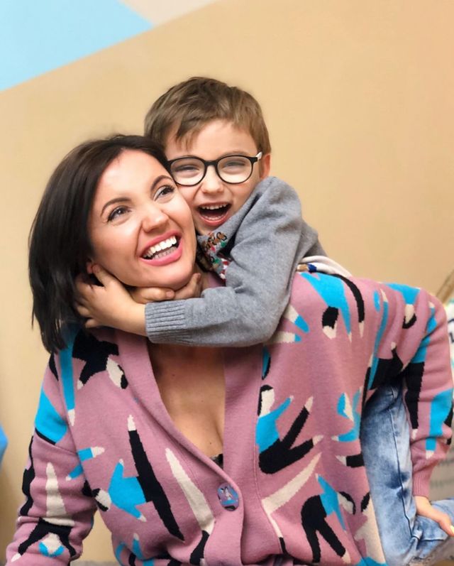 Цибульська з сином Нестором - фото 386476