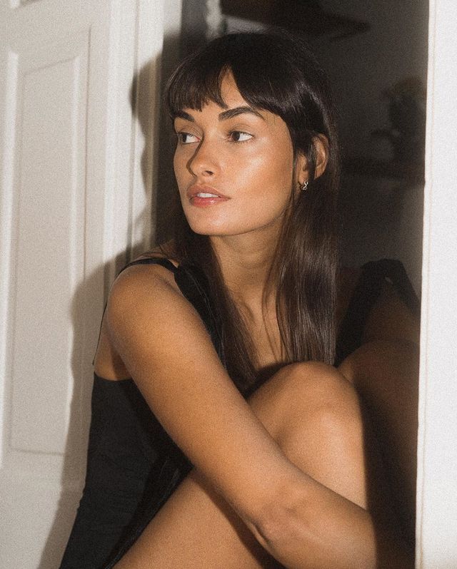 Сексуальний ангел: модель Victoria's Secret показала звабливі форми (відео) - фото 386609