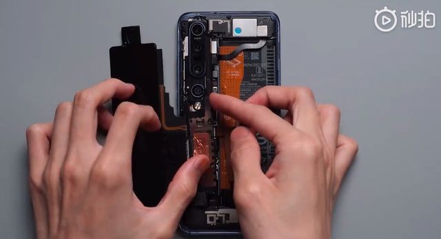 Xiaomi продемонструвала розбирання флагмана Mi10 Pro: що ховається всередині - фото 387037