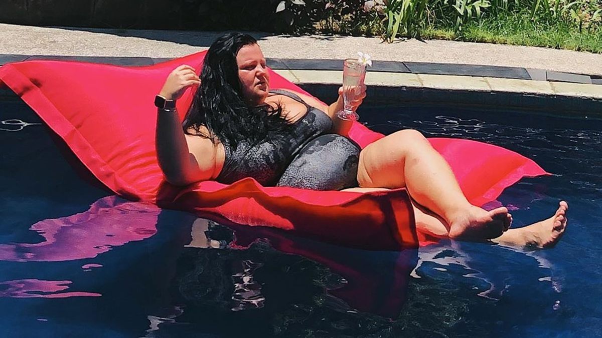 alyona alyona - фото 1